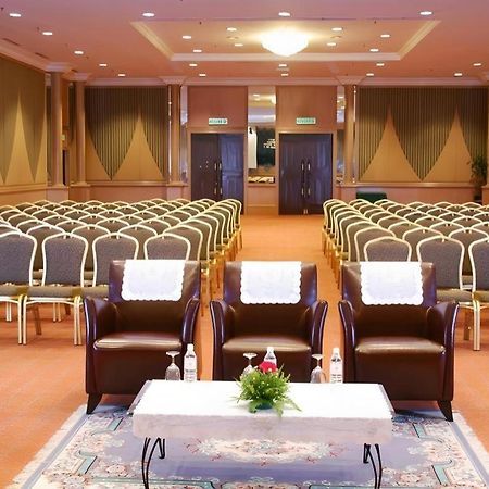Kuala Lumpur International Hotel Kültér fotó