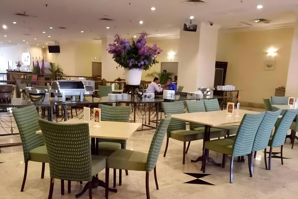 Kuala Lumpur International Hotel Kültér fotó