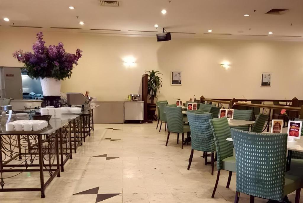Kuala Lumpur International Hotel Kültér fotó